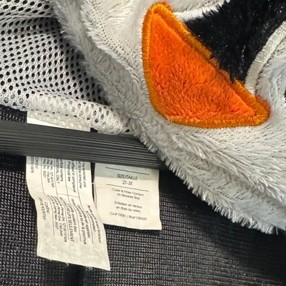 Adorable Penguin Kids Costume - Black and Orange Size 2T and 3T - Picture 2 of 5